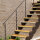 Escalier extérieur Astra avec tubes inox 12mm - dun côte, 85 - 100cm (5 marches), Mélèze brut, galvanisé et peint noir