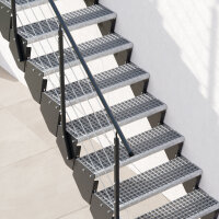 Escalier extérieur Astra avec palier et rampe:  Ø 4 mm cables, 68 - 80cm (4 marches + palier), 2 supports muraux, grillage soudée